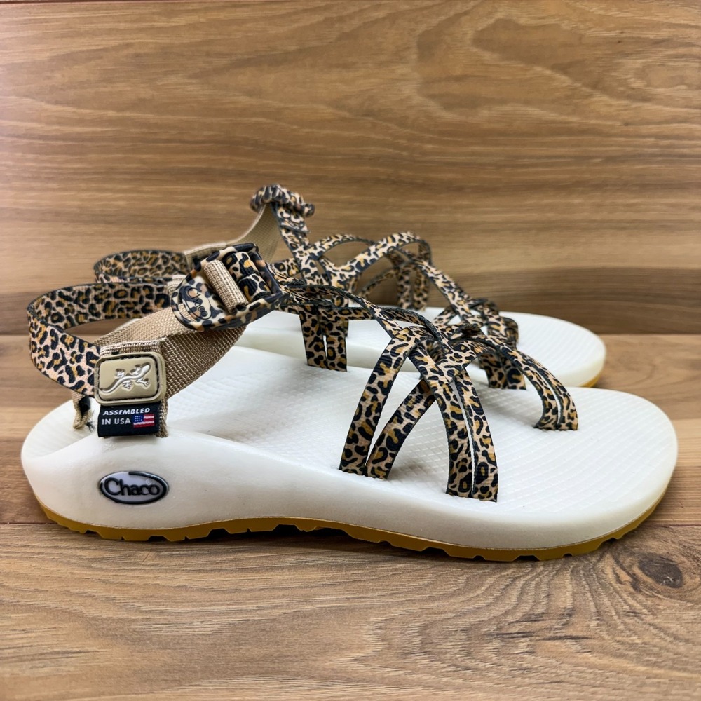 Chaco ZX2 Dual Strap Cheetah Sandals Womens 10 W USA Made Outdoor Sport Trail